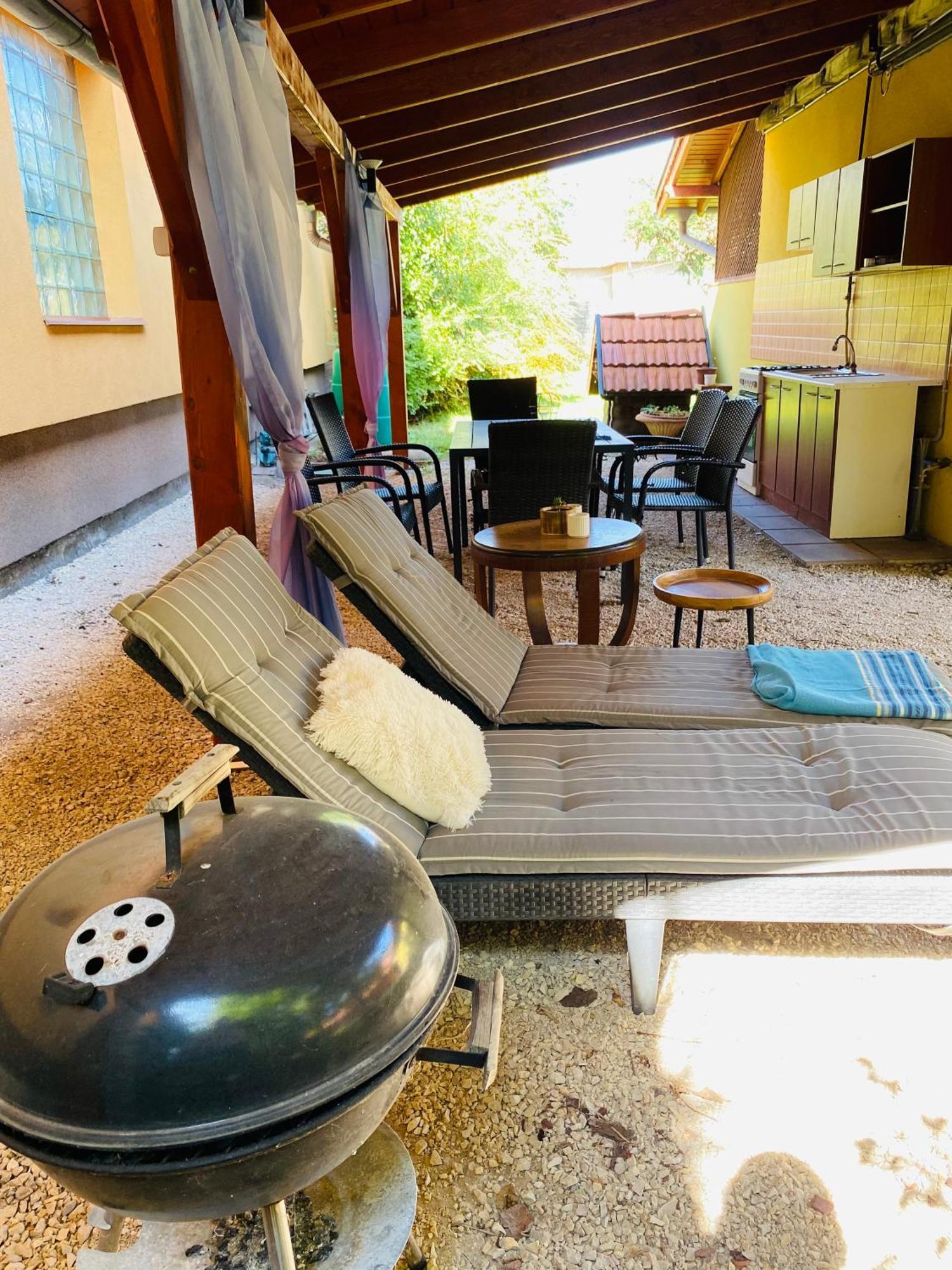 Borostyan Apartmanhaz Mórahalom Exterior foto
